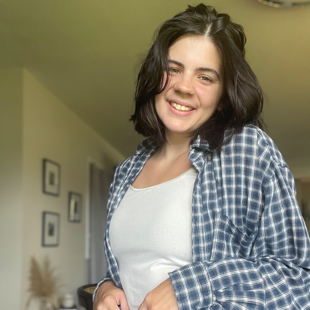 Meet your Posher, Alaina